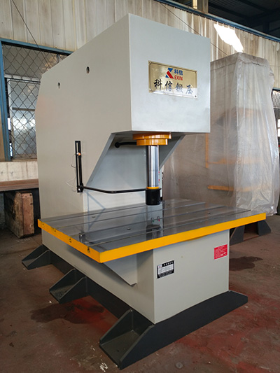 40t單柱液壓機(jī)